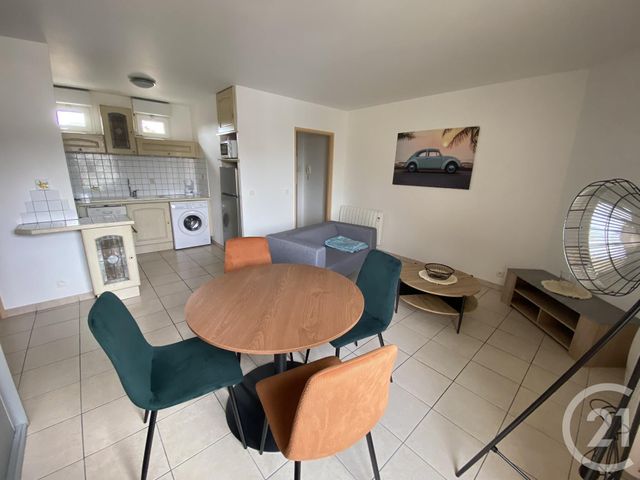 Appartement F2 à vendre - 2 pièces - 43.82 m2 - ST OUEN L AUMONE - 95 - ILE-DE-FRANCE - Century 21 Osmose